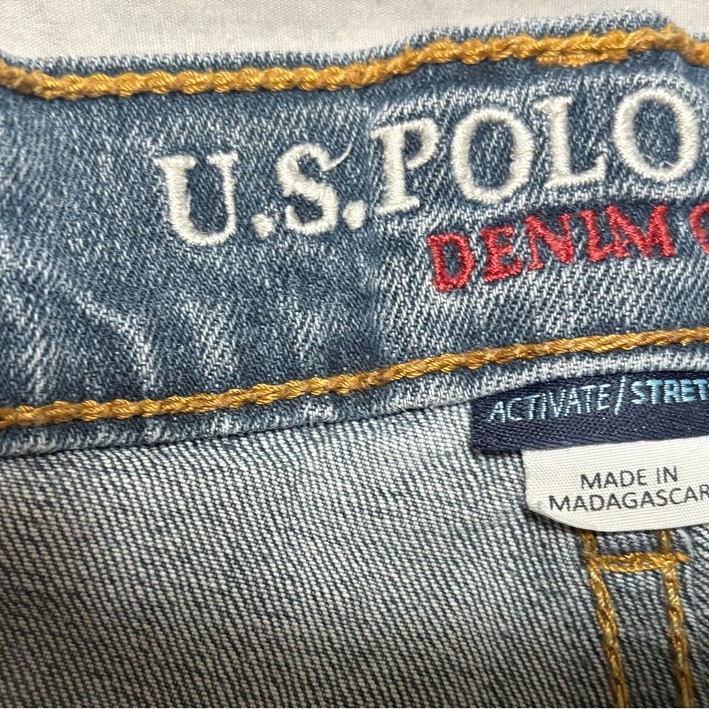 U.S. Polo Assn. Men's Classic Denim Jeans - Picture 6 of 7